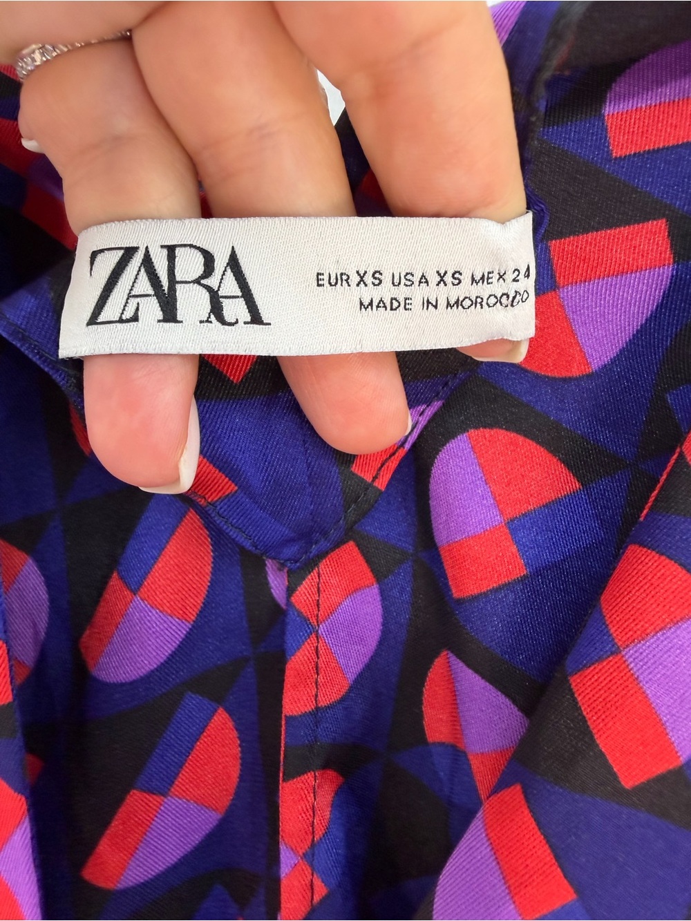 Zara Purple Shift Dress with Pink Geometric Dot Print - Picture 4 of 4